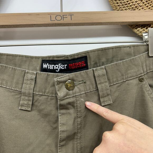 Bundle (2) Wrangler Riggs Workwear Cargo Pants Gray Tan Mens 42x32 - Picture 8 of 8